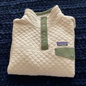 Patagonia organic cotton quilt snap-t pullover